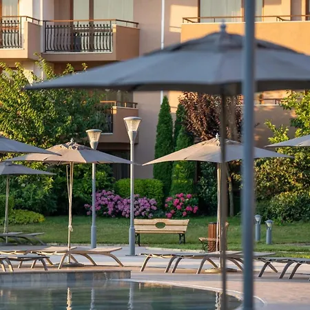 Курортный комплекс Hvd Clubhotel Miramar 4*