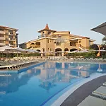 Hvd Clubhotel Miramar منتجع 4*