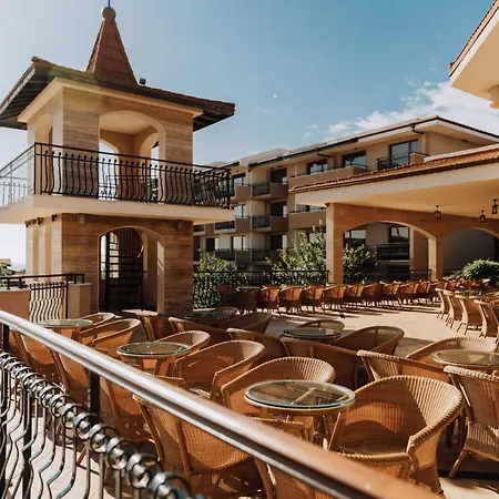 Hvd Clubhotel Miramar אובזור