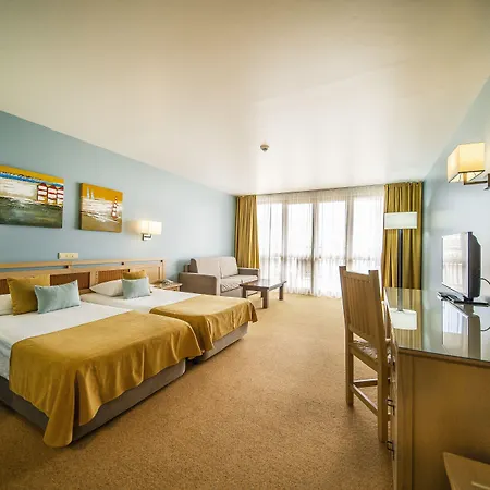 Resort Hvd Clubhotel Miramar 4*