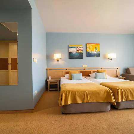 Hvd Clubhotel Miramar Complex