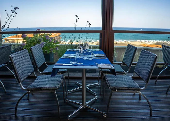 Hvd Clubhotel Miramar 리조트 오브조르