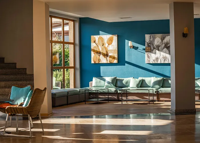 Курортный комплекс Hvd Clubhotel Miramar 4*