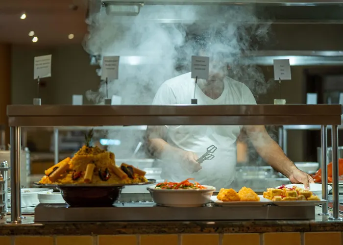 Курортный комплекс Hvd Clubhotel Miramar